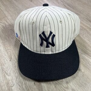 VTG Sports Specialties New York Yankees Snapback Hat MLB White Pinstripe Wool